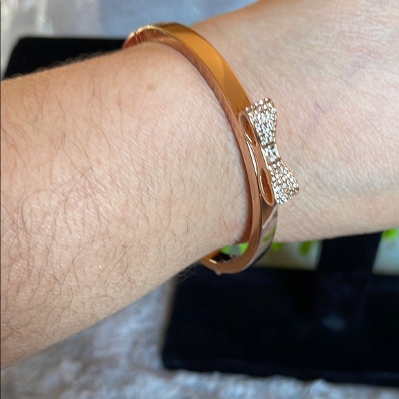 Rose Gold Bangle with Bow Accent - Picture 3 of 6